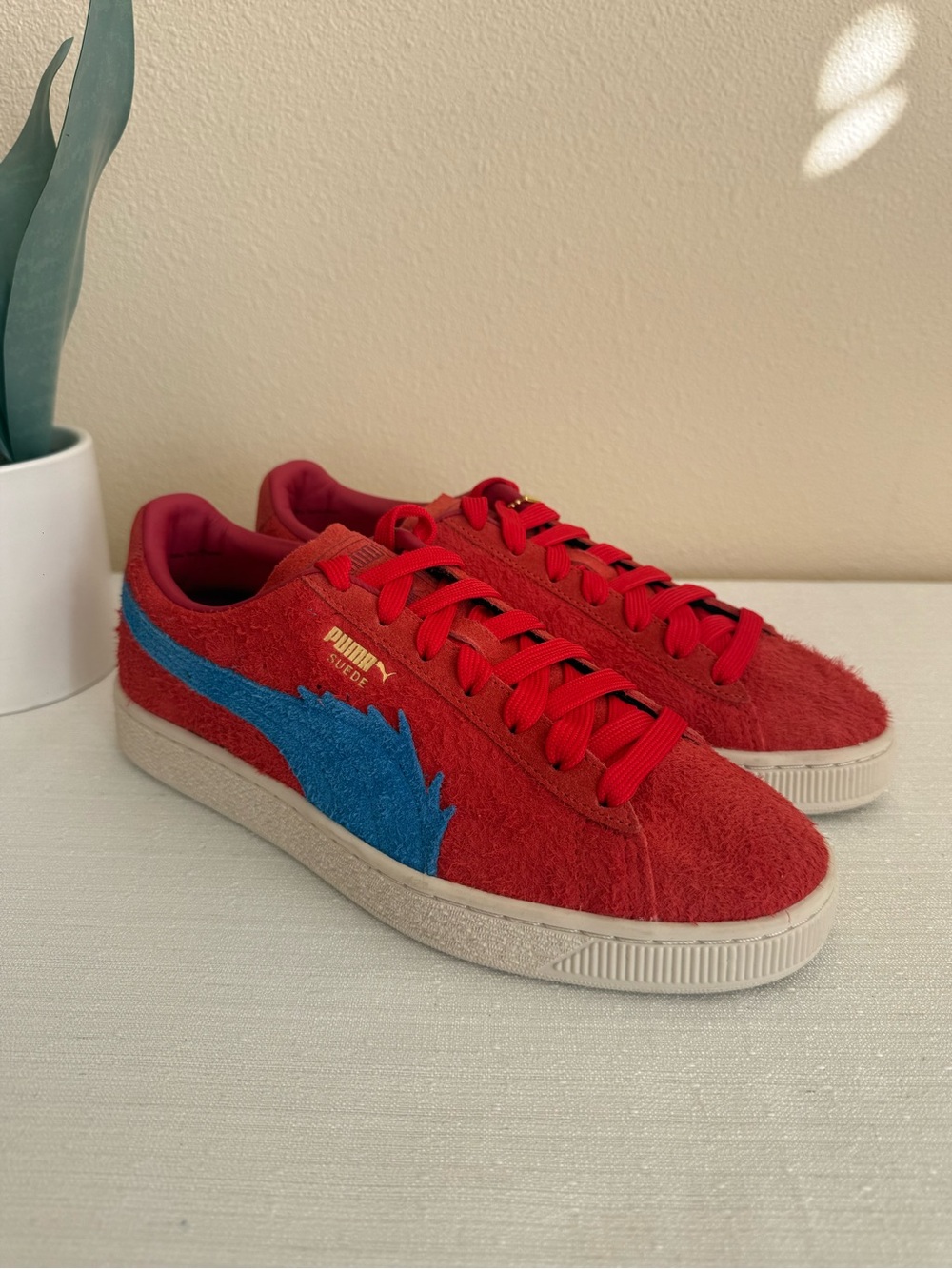 New PUMA Red Suede Casual Sneakers with Blue Formstrip Unisex